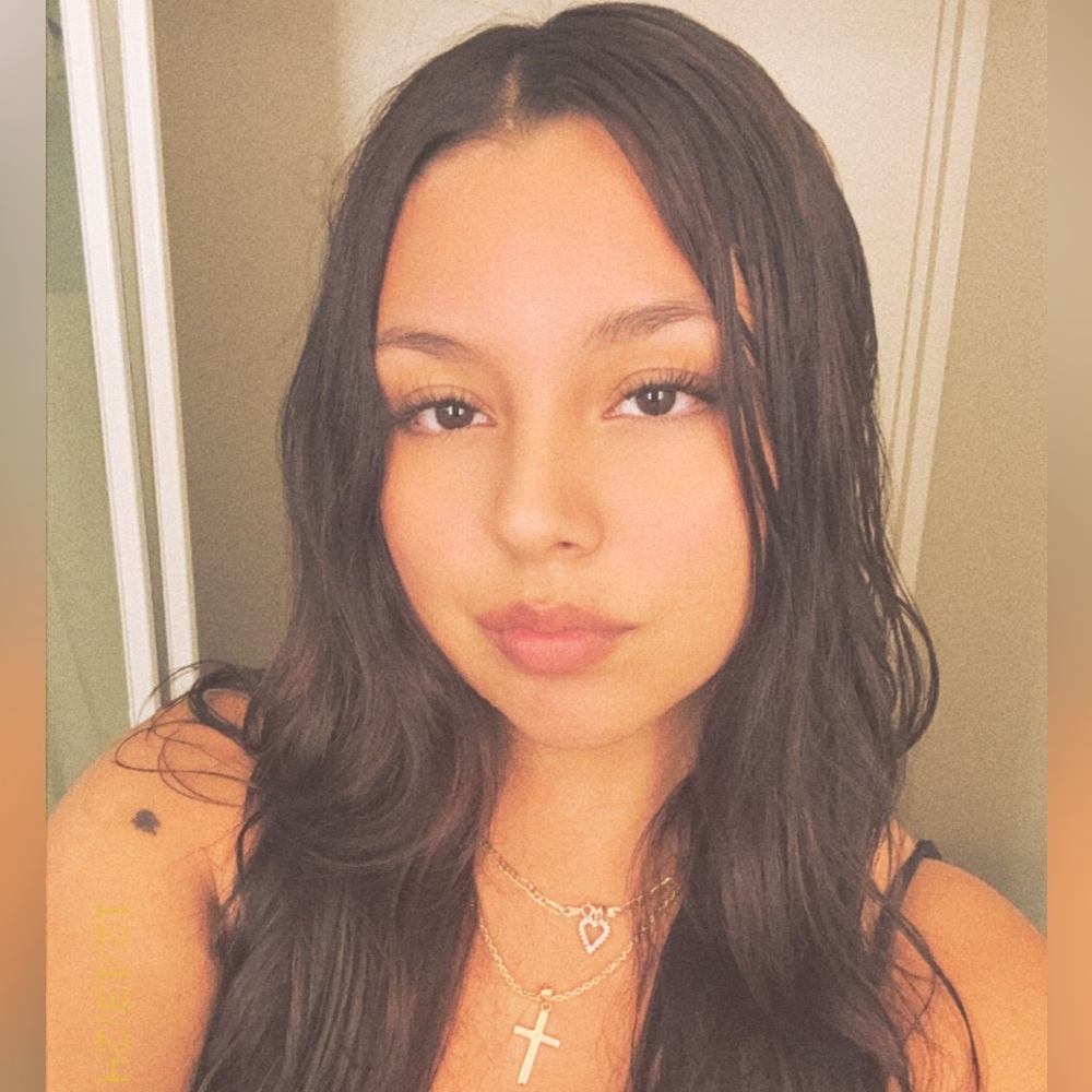 Meet your Posher, Leilani